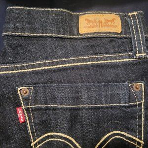 Levis dark wash jeans 524